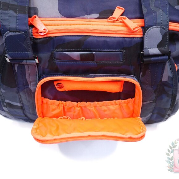 ❤️ Lug Camo Navy Propeller Duffel Overnight Gym Bag Blue Yoga Pilates Mat Pocket - Picture 5 of 9